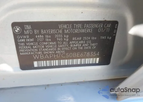 2011 BMW 328I z USA, uszkodzony, nr VIN WBAPH7C50BE678354